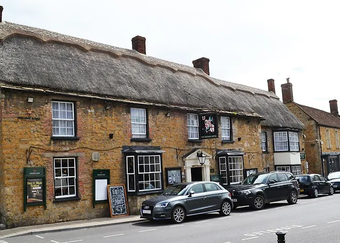 The George Hotel