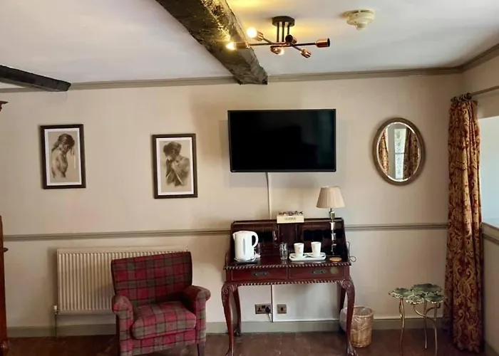 The George Hotel