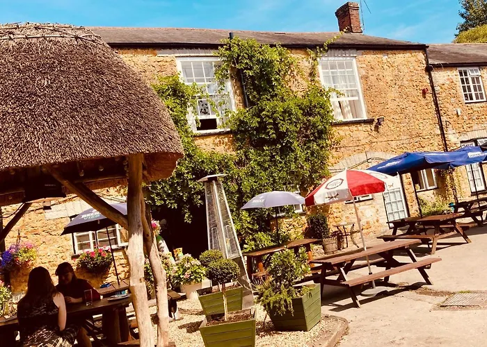 The George Hotel